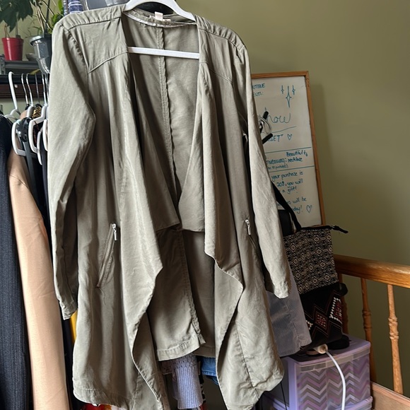 Olive Green Women's Blazer - Picture 2 of 5
